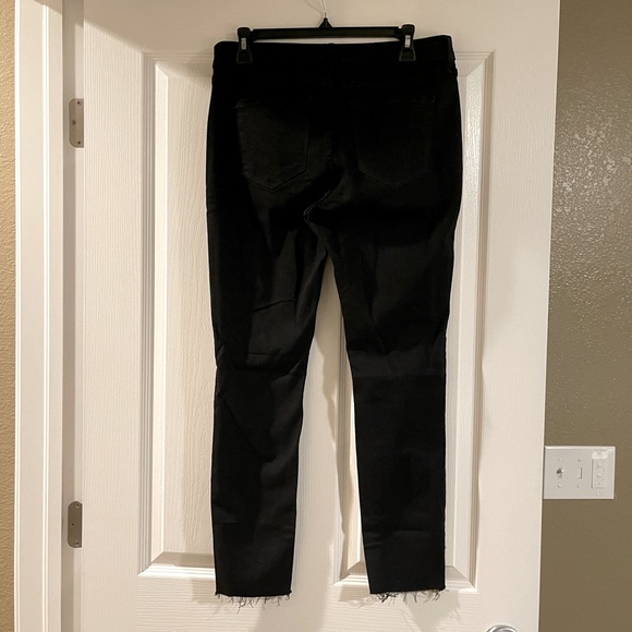Old Navy Rockstar Black Jeans - Picture 3 of 7